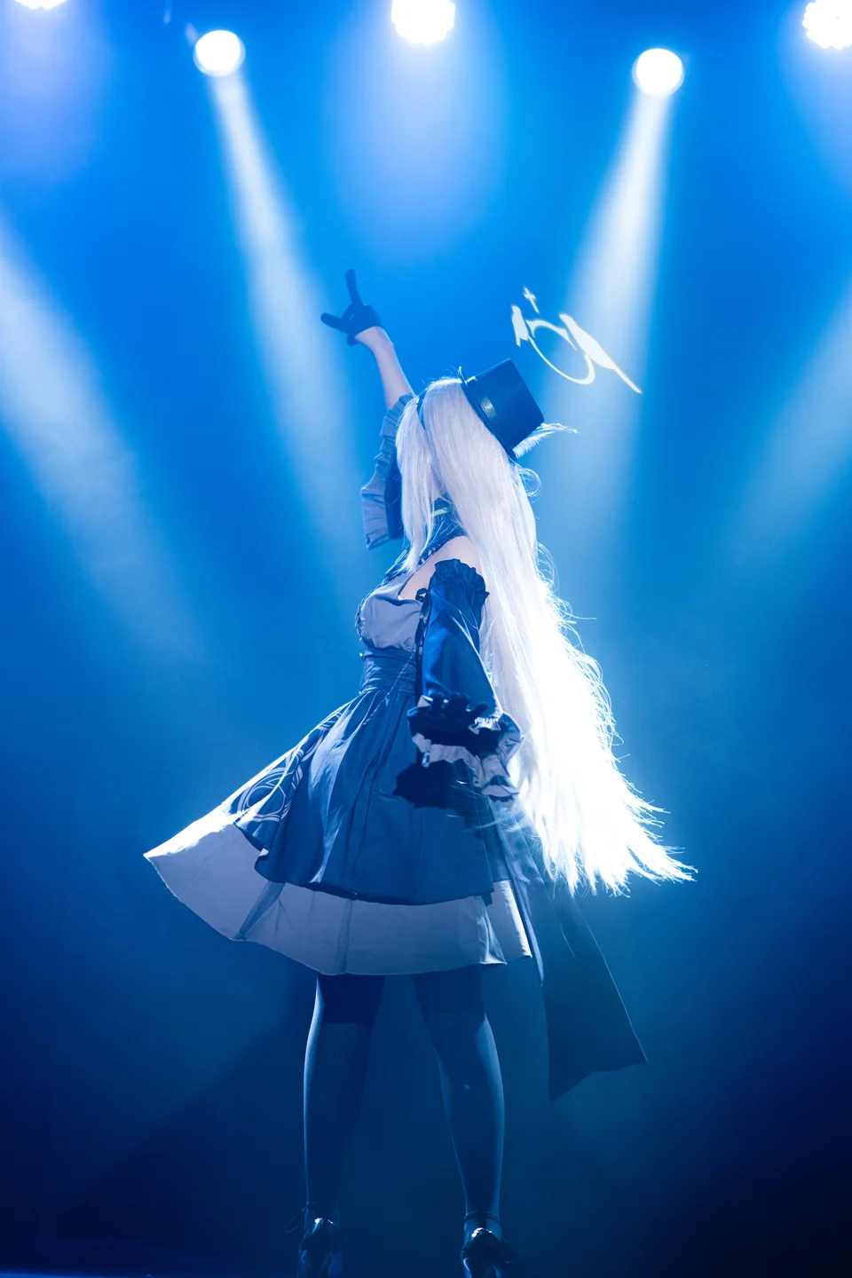 lunananya_No_047_碧蓝档案·歌住樱子_偶像_37P_234MB tg@simisebaisi 【丝足阁】001.webp